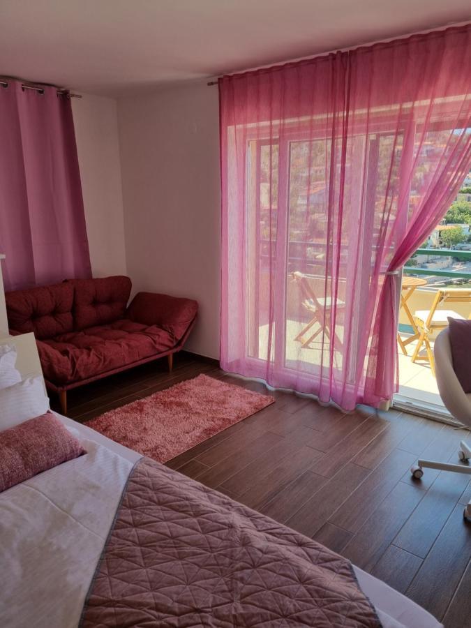 Villa Relax , With Seaview And Two Pools Near Beach Стариград Экстерьер фото